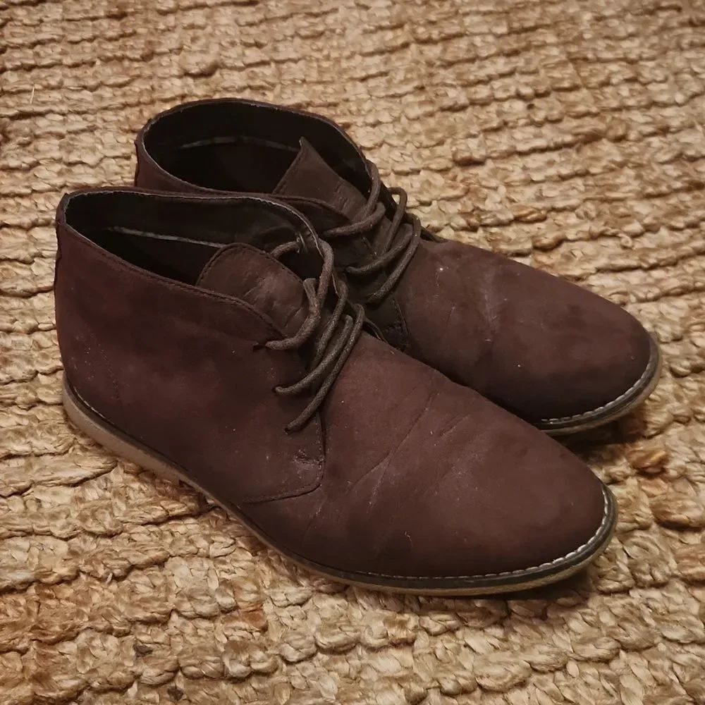 London Fog Seude Leather Chukka Boots 10.5